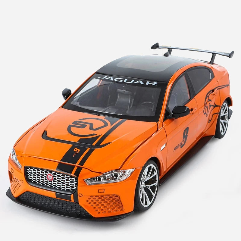 Jaguar XE 1:18