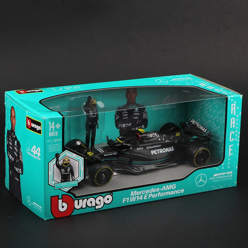 Mercedes W14 with Driver 2023 F1 Racing Bburago 1:24