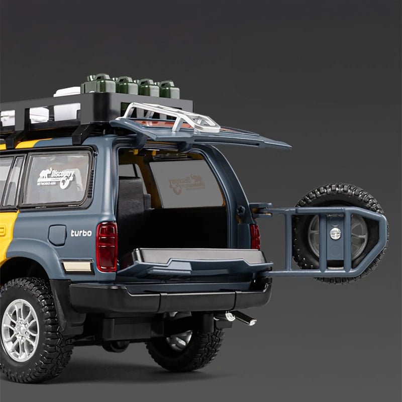 Toyota Land Cruiser LC80 1:24