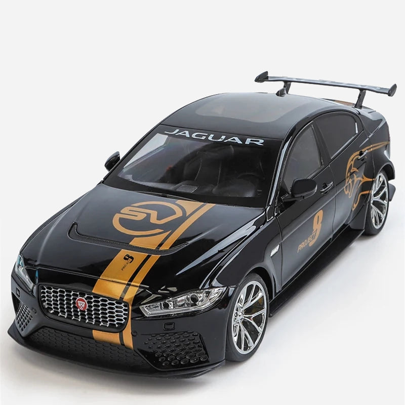 Jaguar XE 1:18