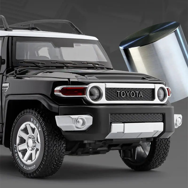 Toyota FJ Cruiser 1:24