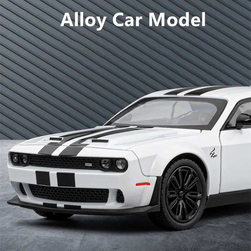 Dodge Challenger SRT Hellcat 1:24